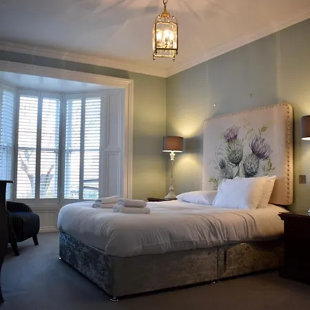 Refurbished Traditional Townhouse * 더블린